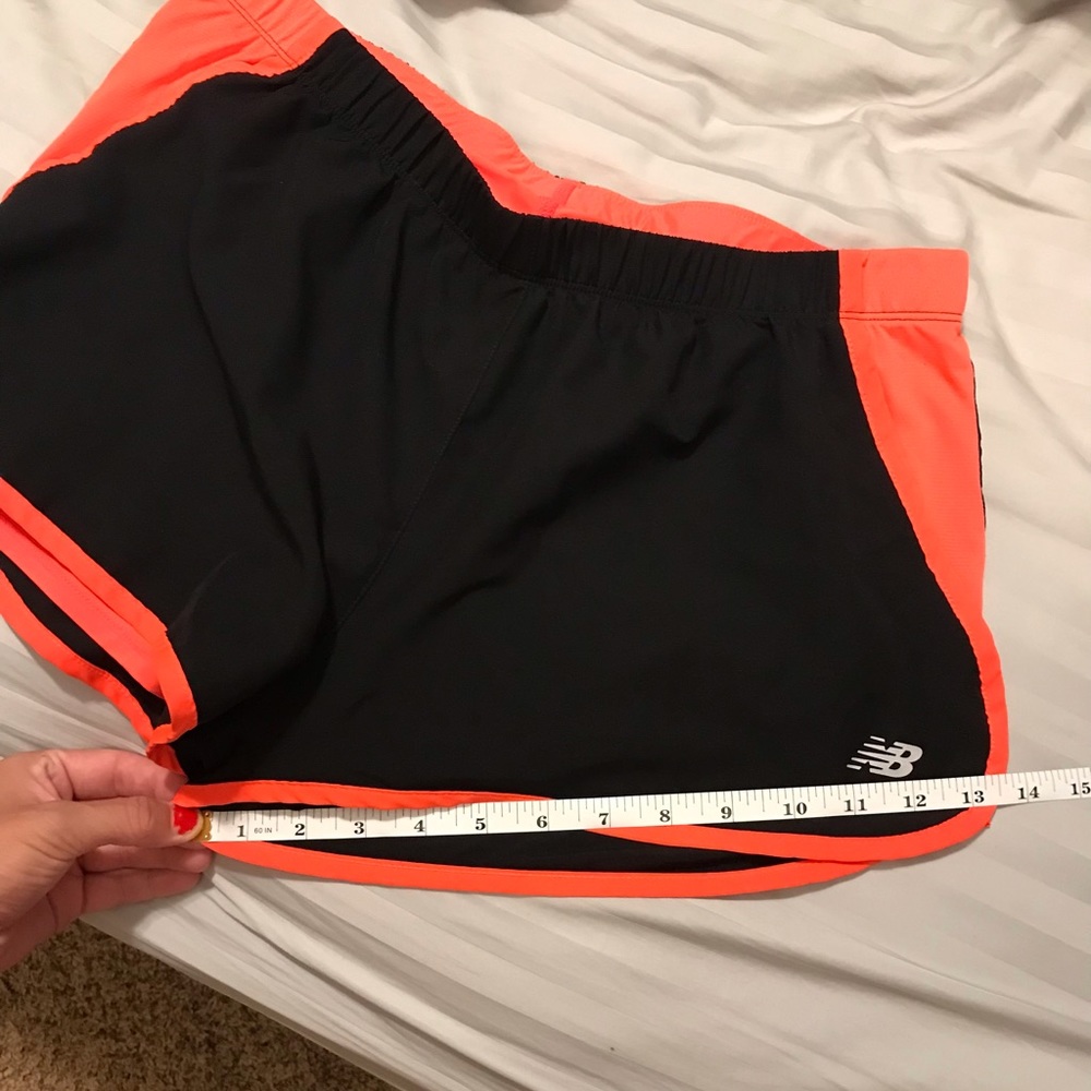 Athletic shorts - Picture 10 of 13